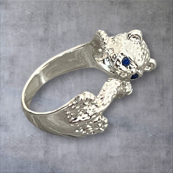 Silver cat ring with blue eyes adjustable size - Picture 3 of 6
